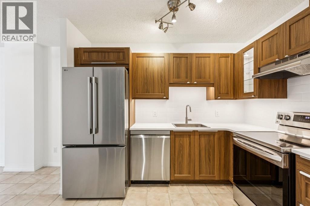 #711 111 14 Avenue SE - 7