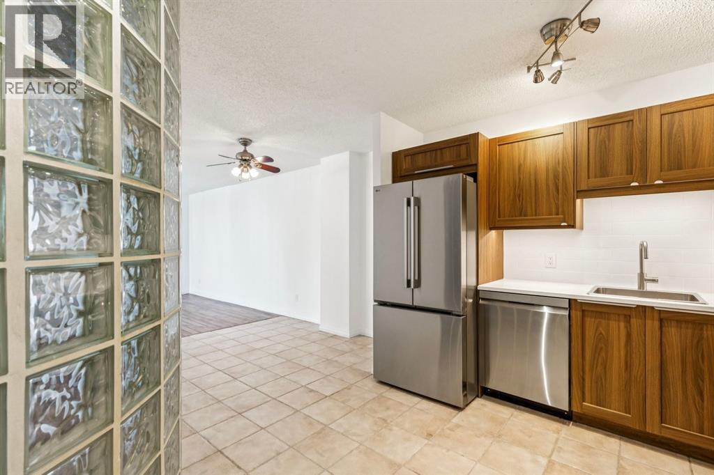 #711 111 14 Avenue SE - 9