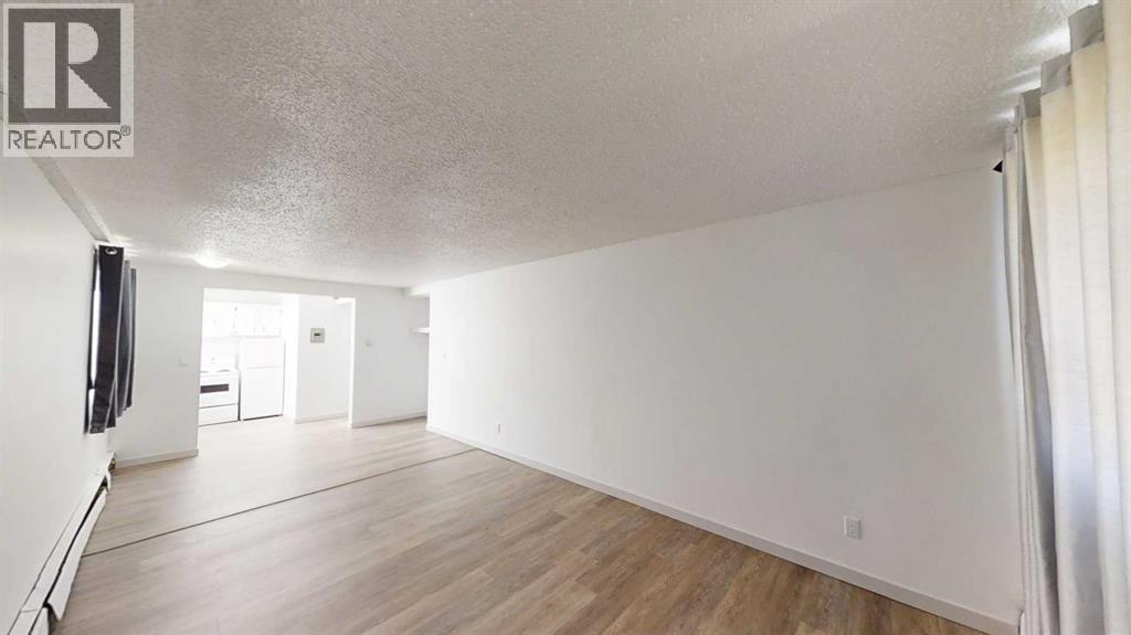 9515 100 Avenue - Photo 5