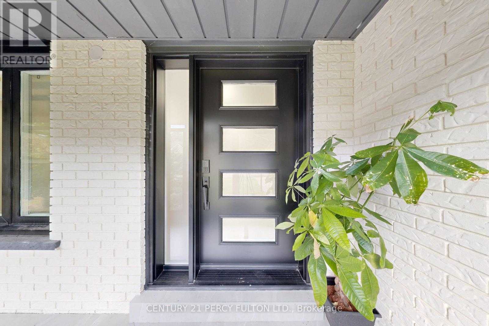 78 AGINCOURT DRIVE - 3