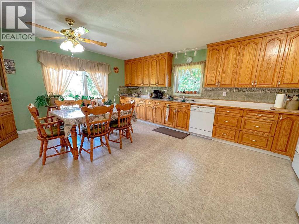 13077 TWP RD 791 - 5