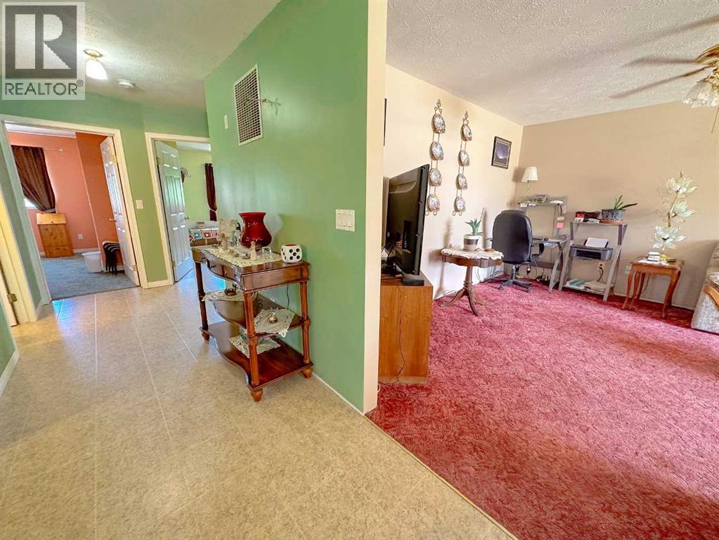 13077 TWP RD 791 - 18