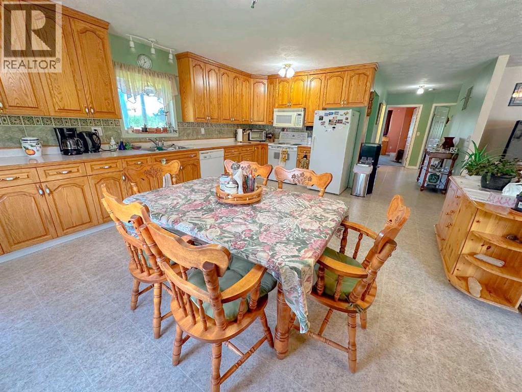 13077 TWP RD 791 - 6