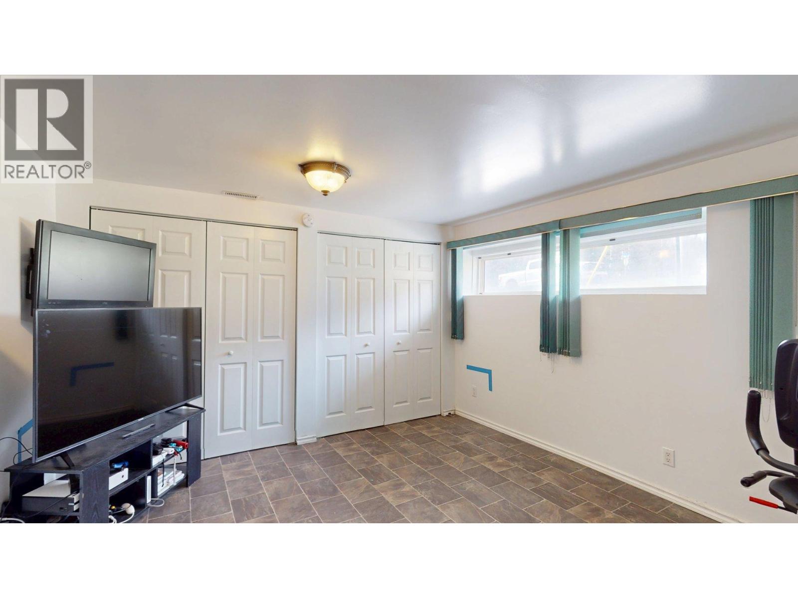 2607 ALPINE Drive - 20