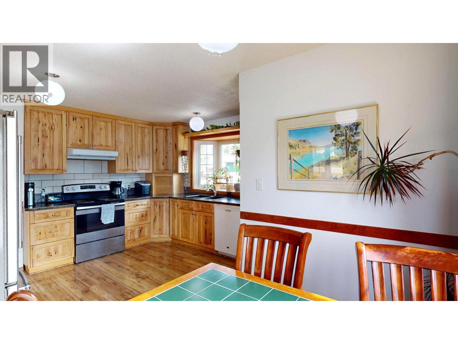 2607 ALPINE Drive - 6
