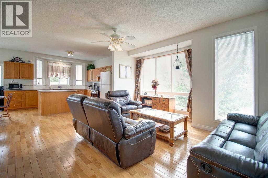 434 9 Street - 7