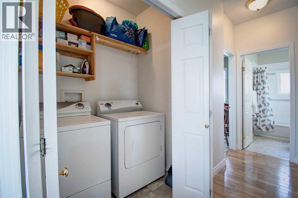 434 9 Street - 26
