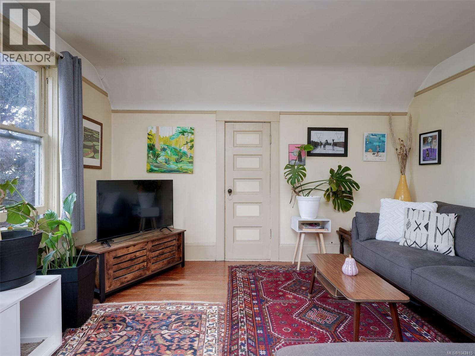  1561/1563 Gladstone Avenue, Victoria