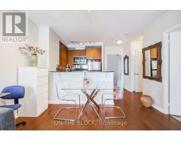 107 - 2495 Dundas Street W, Toronto, ON M6P1X4 Photo 17