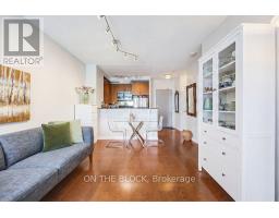 107 - 2495 Dundas Street W, Toronto, ON M6P1X4 Photo 7