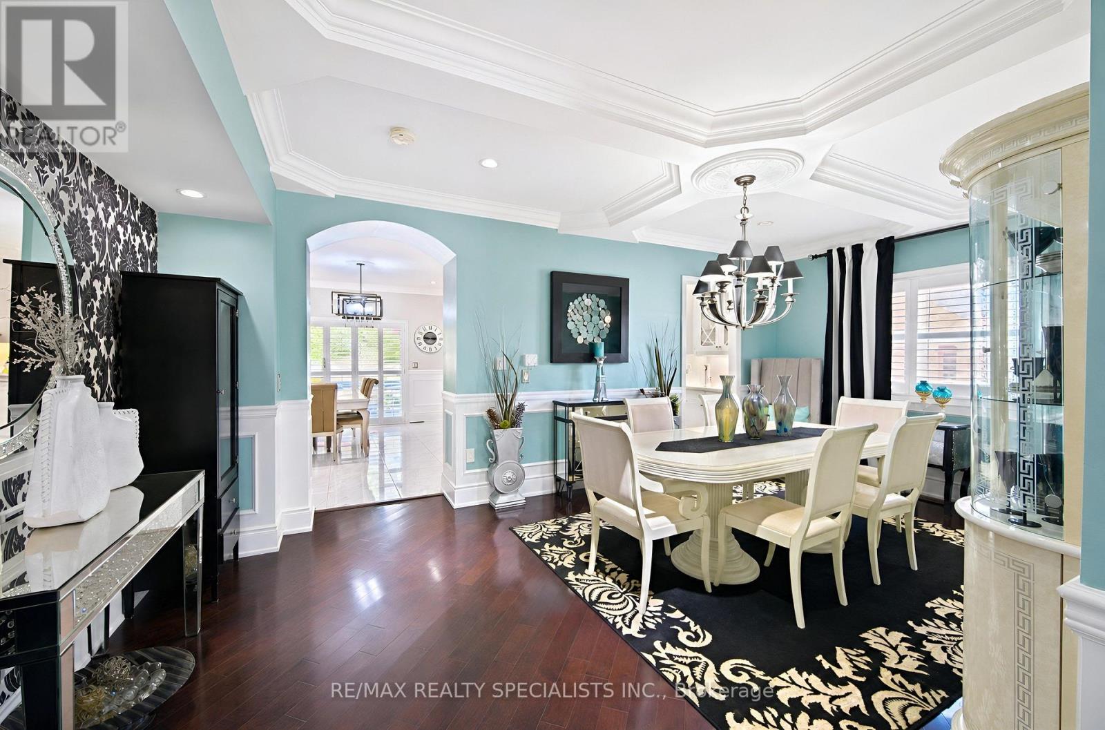 4 BURLWOOD ROAD - 10
