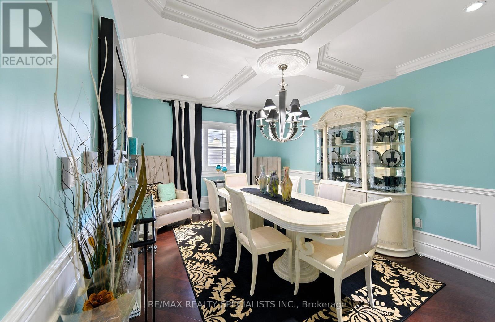 4 BURLWOOD ROAD - 12