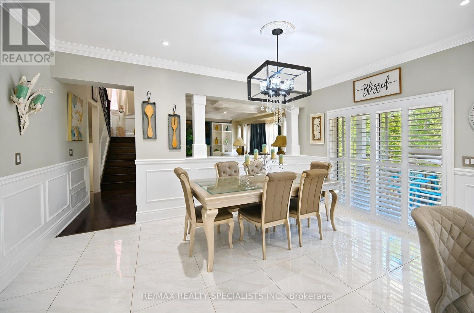 4 BURLWOOD ROAD - 19
