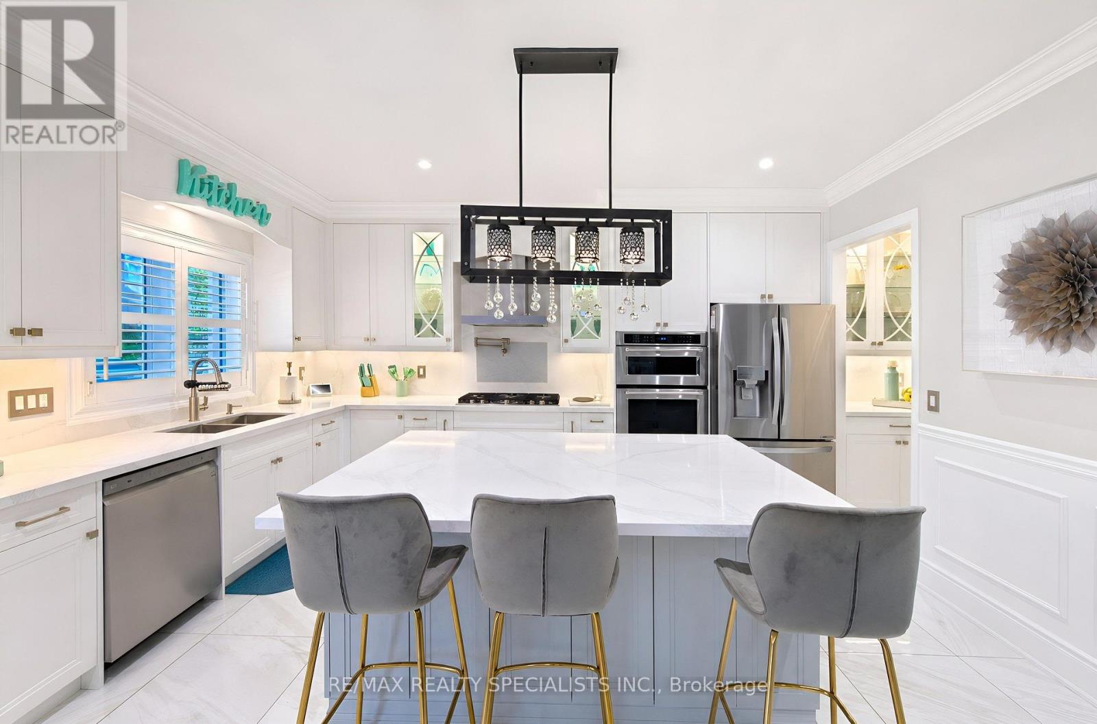 4 BURLWOOD ROAD - 21