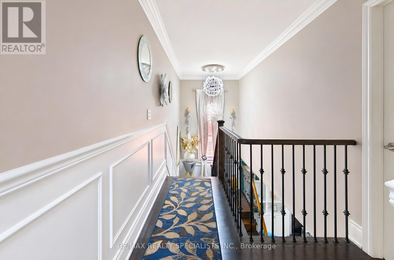4 BURLWOOD ROAD - 32