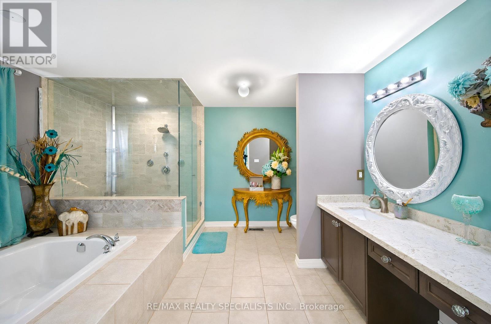 4 BURLWOOD ROAD - 38