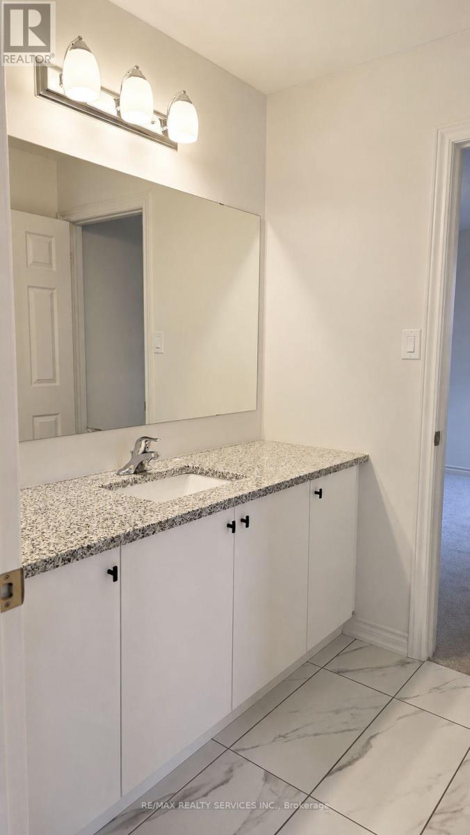 1029 TRAILSVIEW AVENUE - 20