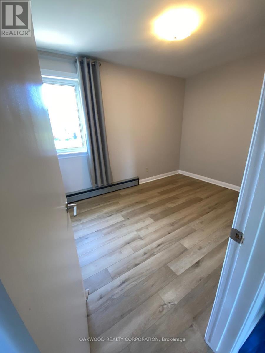 1158 JOHNSON STREET - 4