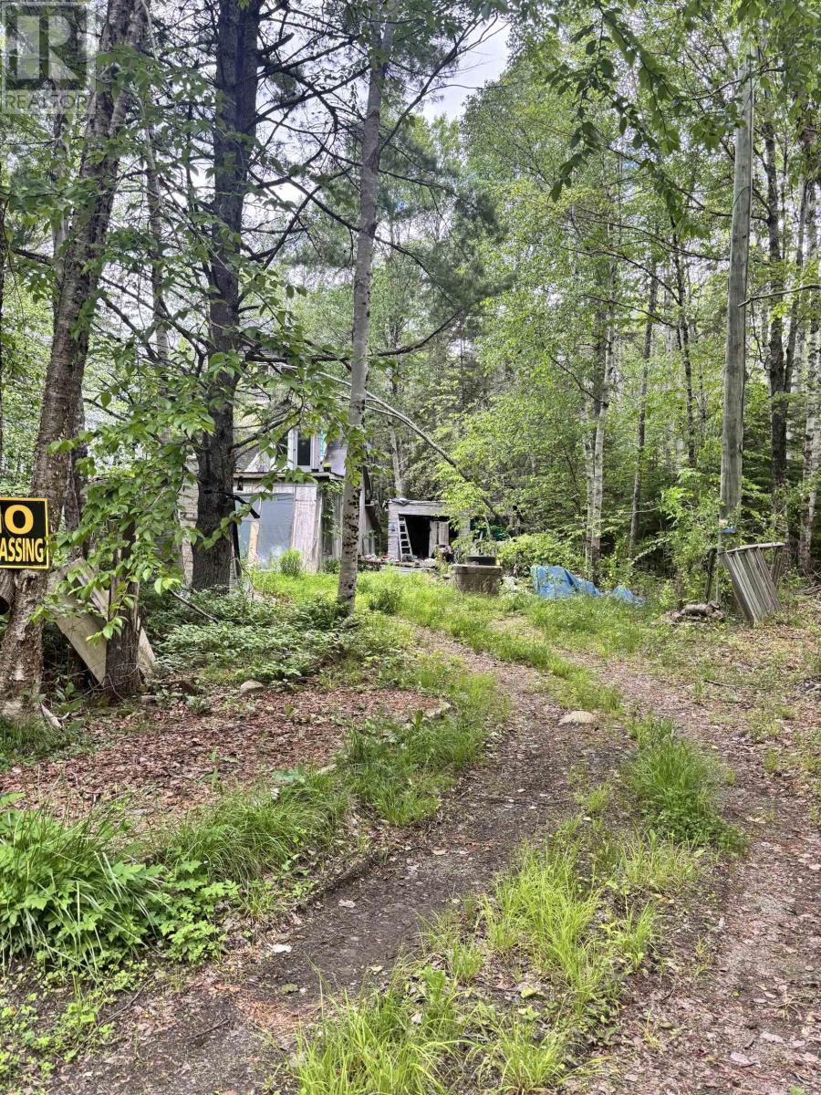320 Charles Hill Road - 21