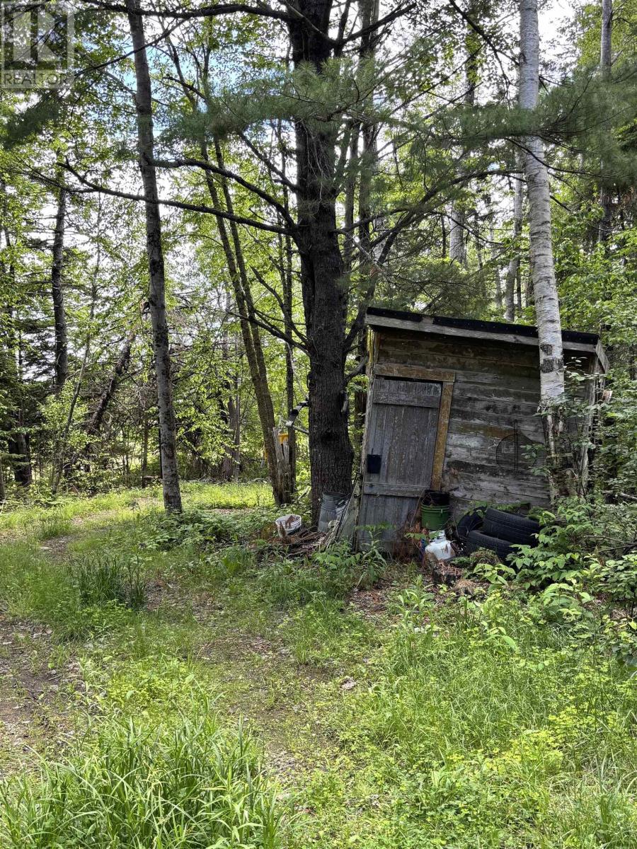320 Charles Hill Road - 17