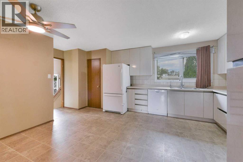 3405 55 Avenue - 6