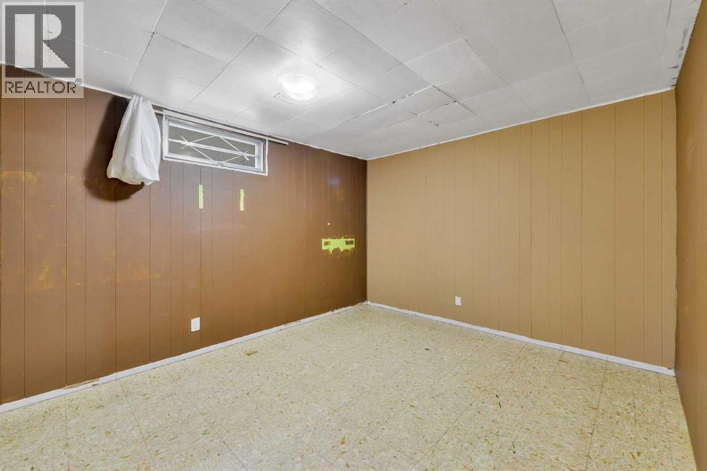 3405 55 Avenue - 24