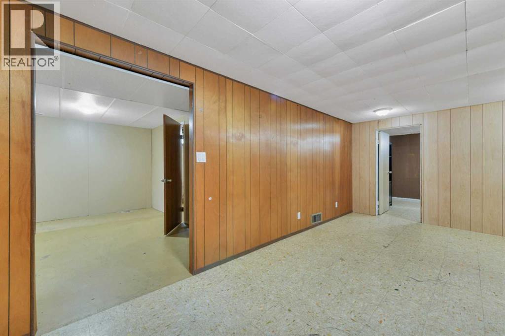 3405 55 Avenue - 22