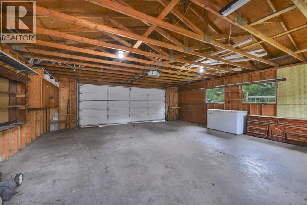 3405 55 Avenue - 29