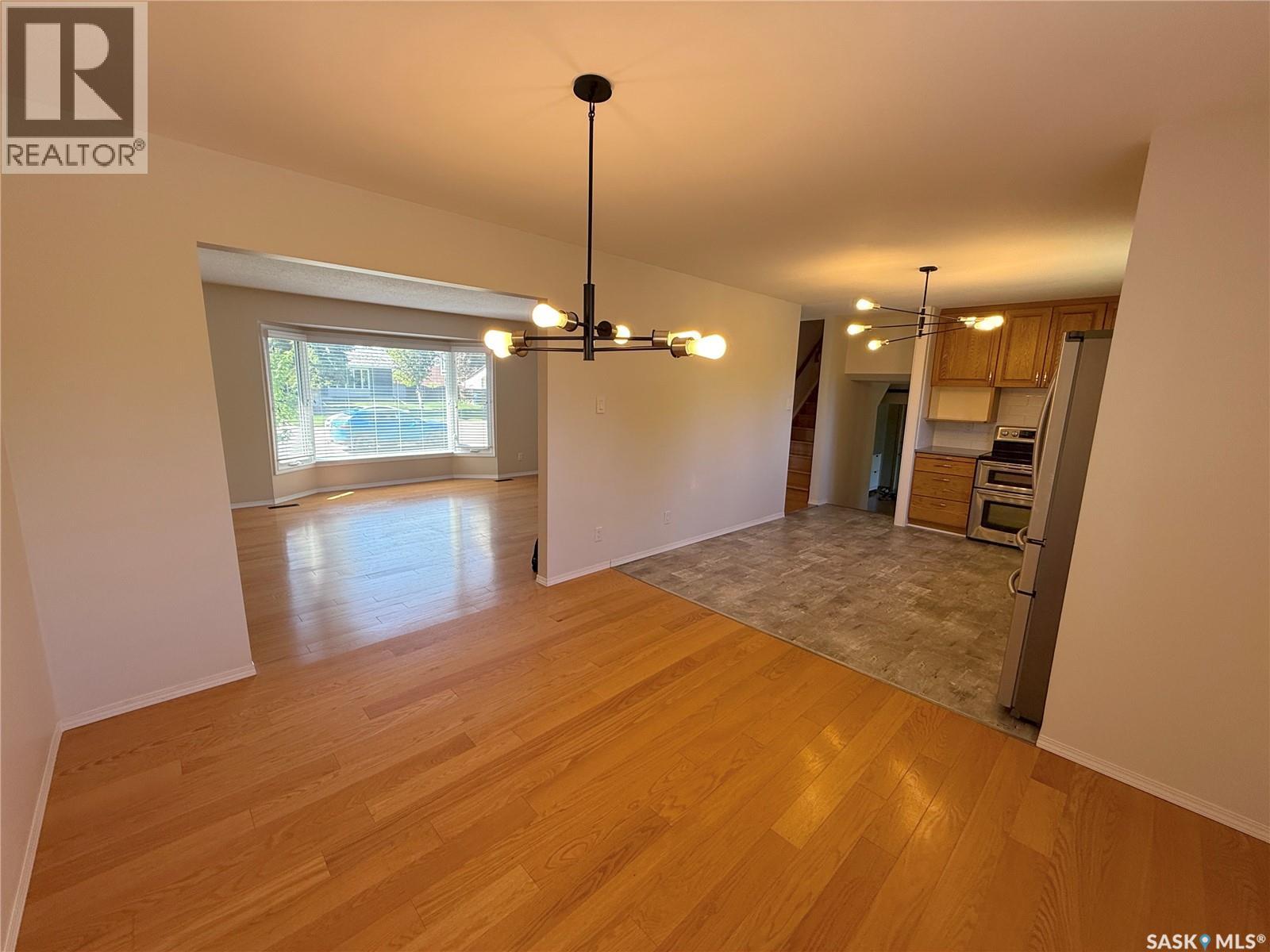 86 Duncan CRESCENT - 13