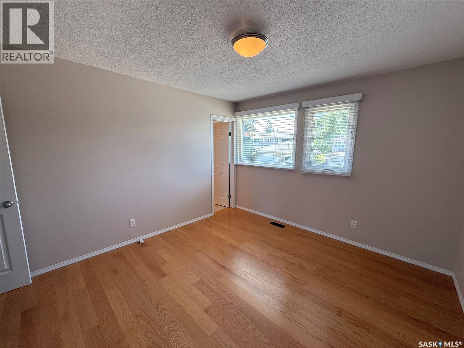 86 Duncan CRESCENT - 22