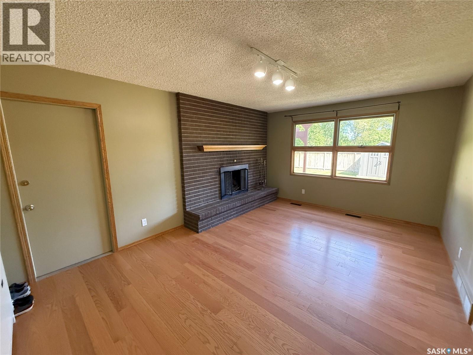 86 Duncan CRESCENT - 33