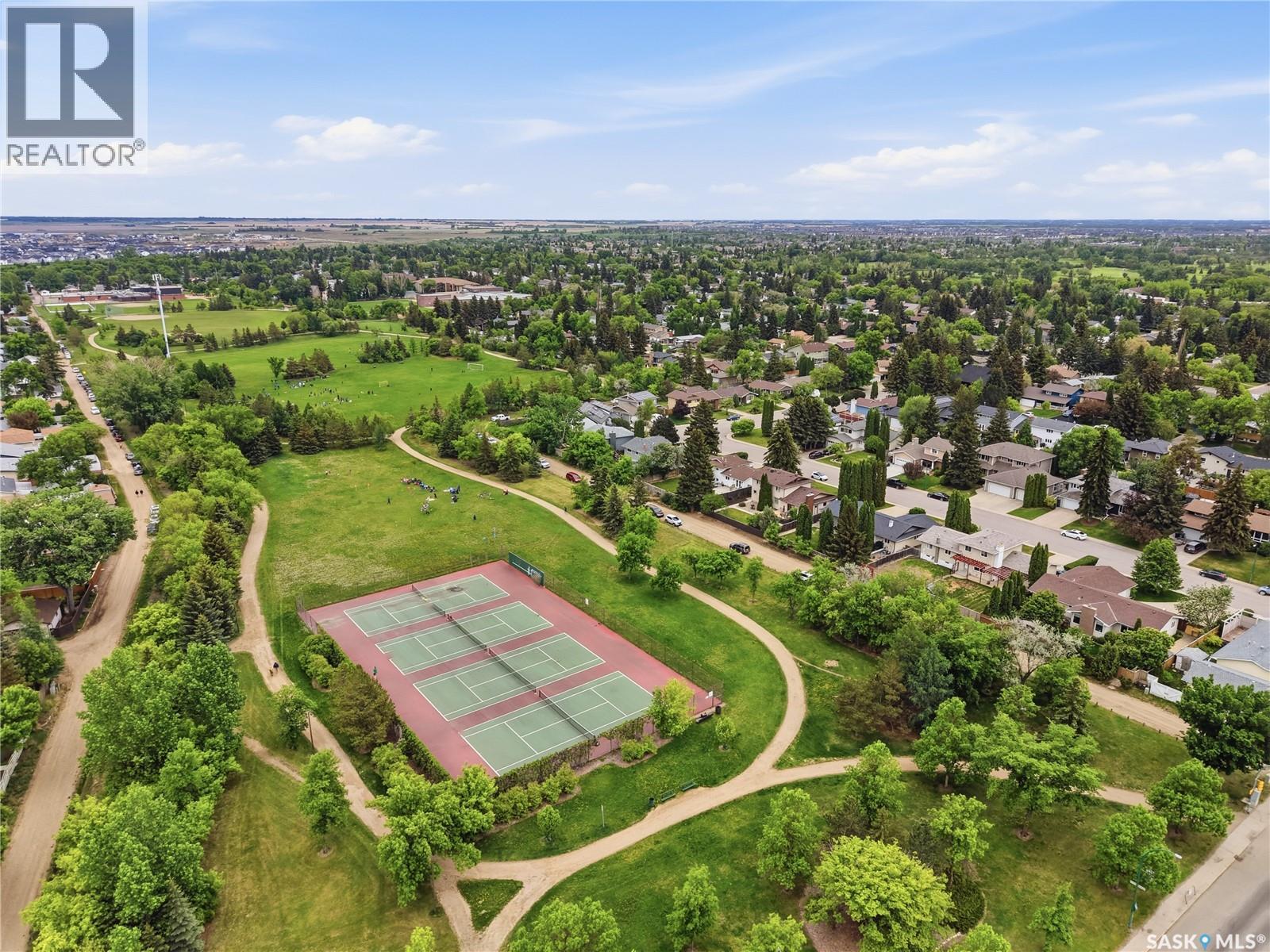 86 Duncan CRESCENT - 55