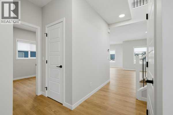 9 Bayview Mews SW - 5