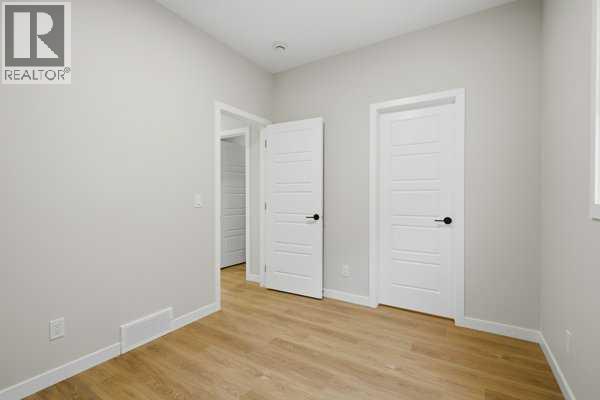 9 Bayview Mews SW - 23