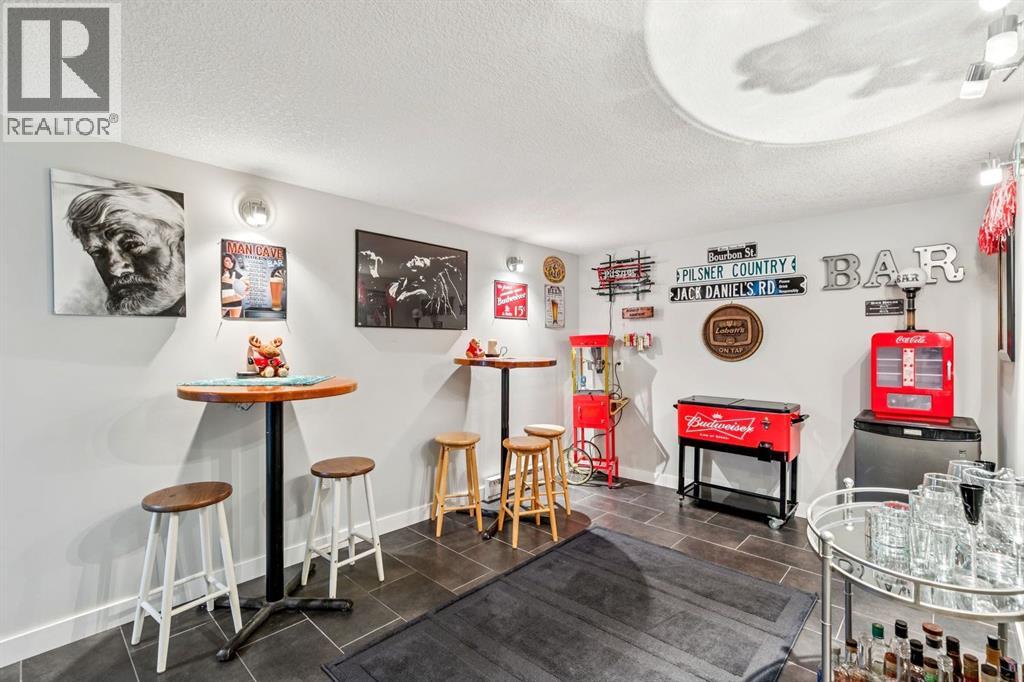 724 Willacy Drive SE - 33