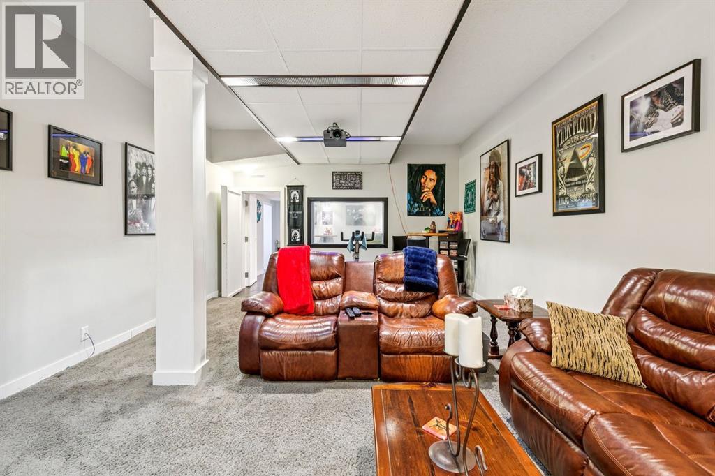 724 Willacy Drive SE - 38