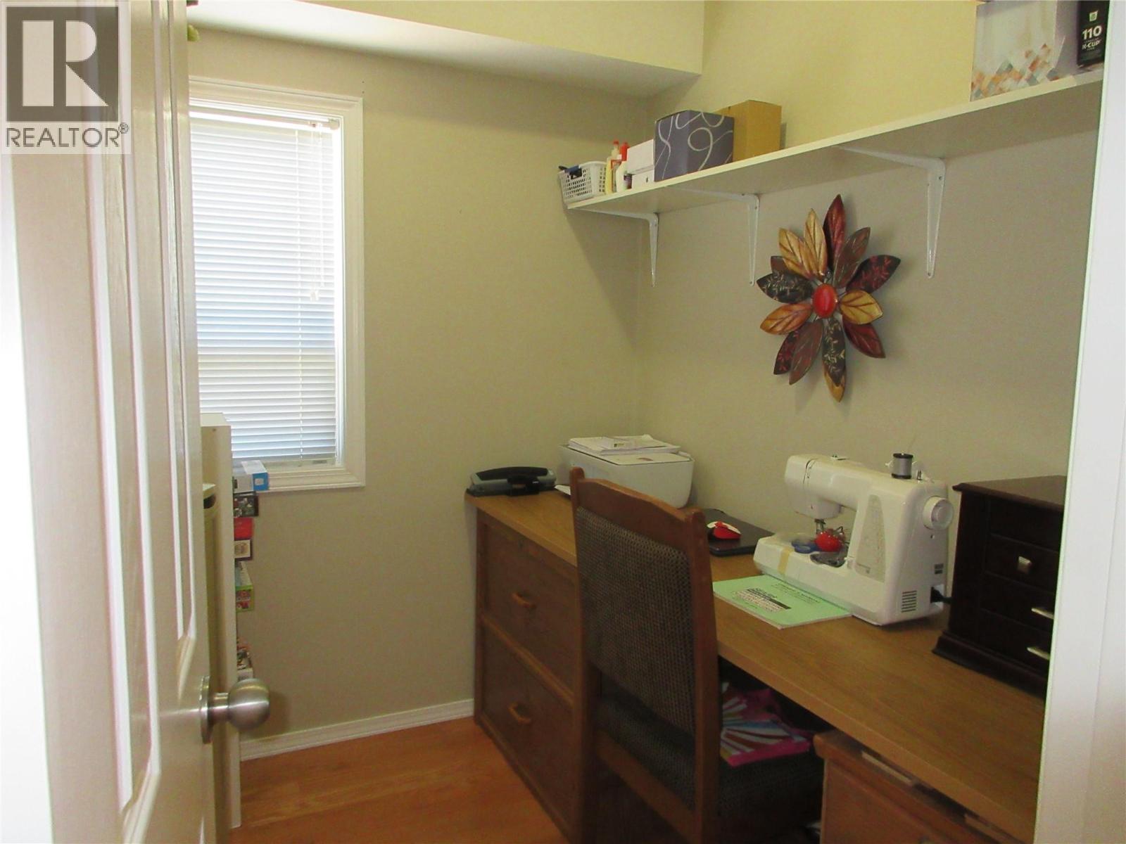 #140 415 Commonwealth Road - 15