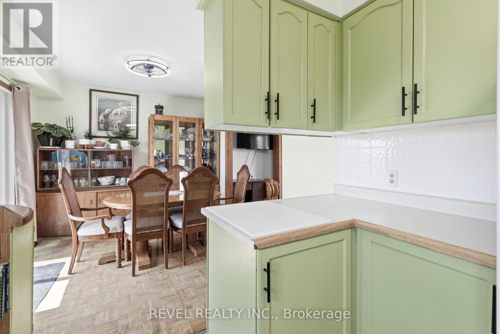 1038 CRESSWELL ROAD - 11