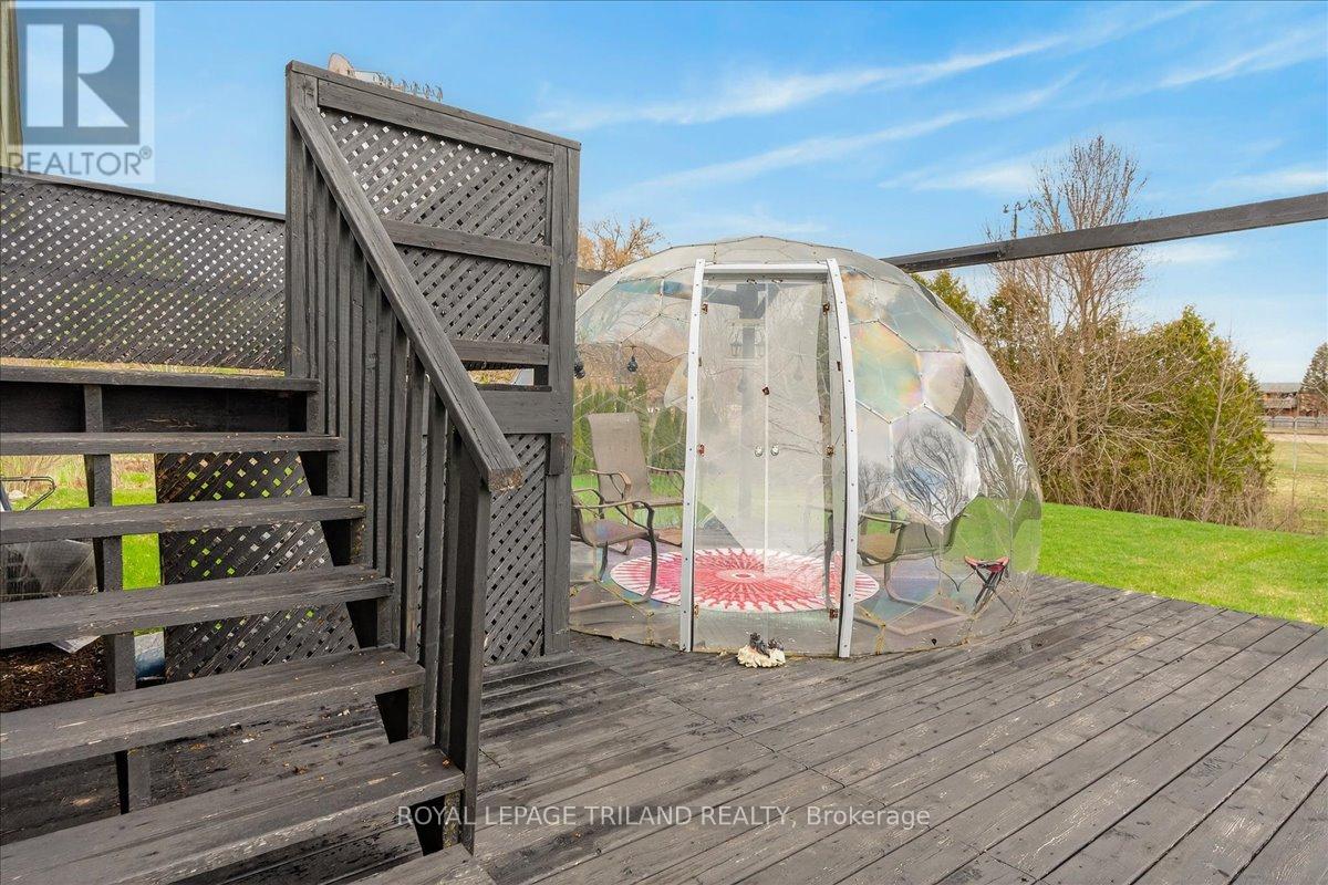 14 WELLINGTON AVENUE - 41