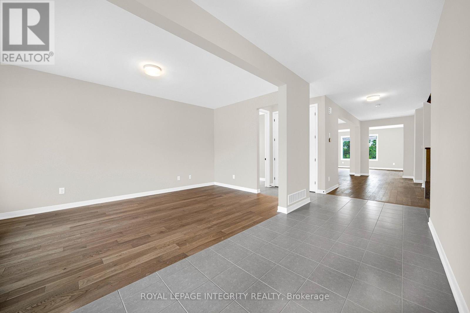 5+ Bedroom for Sale in Ottawa – 804 TINCTURE PLACE – By Peter Sagos - Image 4