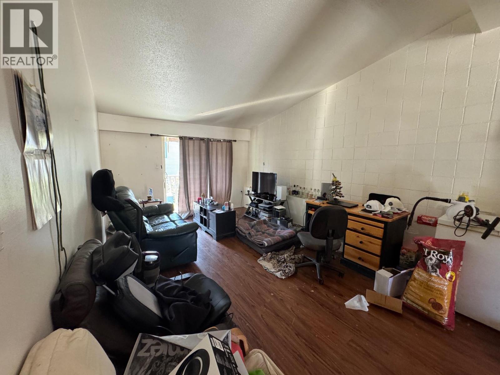 2290 Blair Street - 22