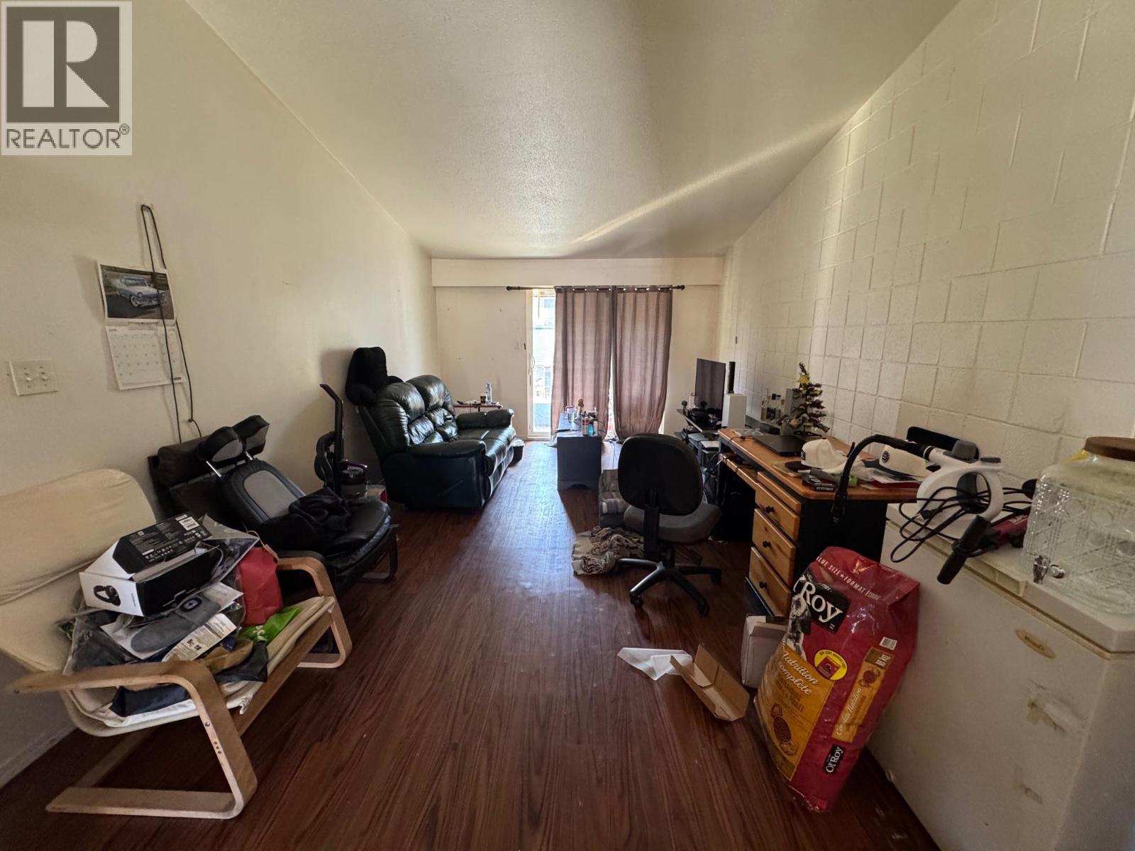 2290 Blair Street - 19