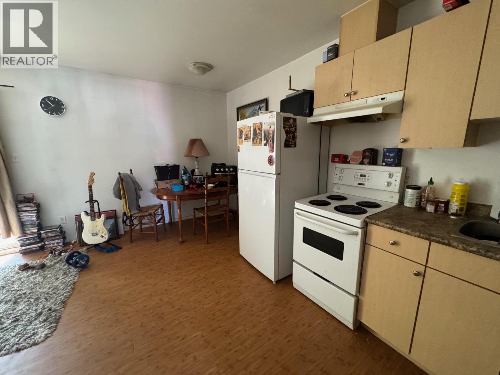 2290 Blair Street - 14