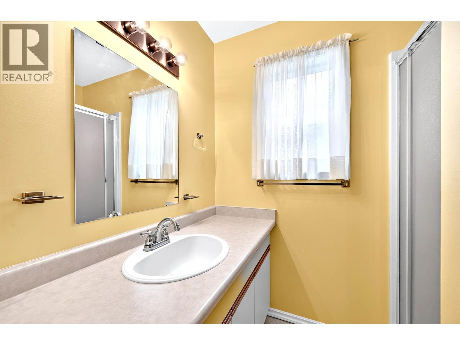 272 Valleyview Place - 19