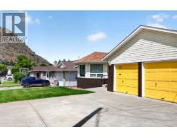 272 Valleyview Place, Kamloops, BC V2C6M4 Photo 34