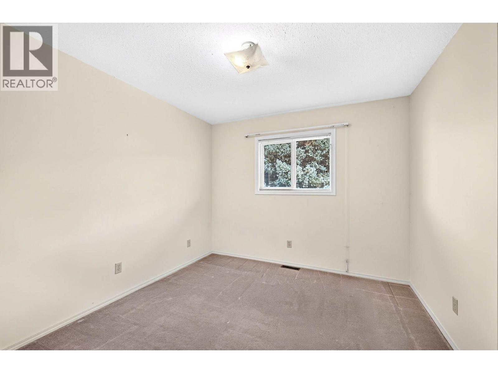 272 Valleyview Place - 20
