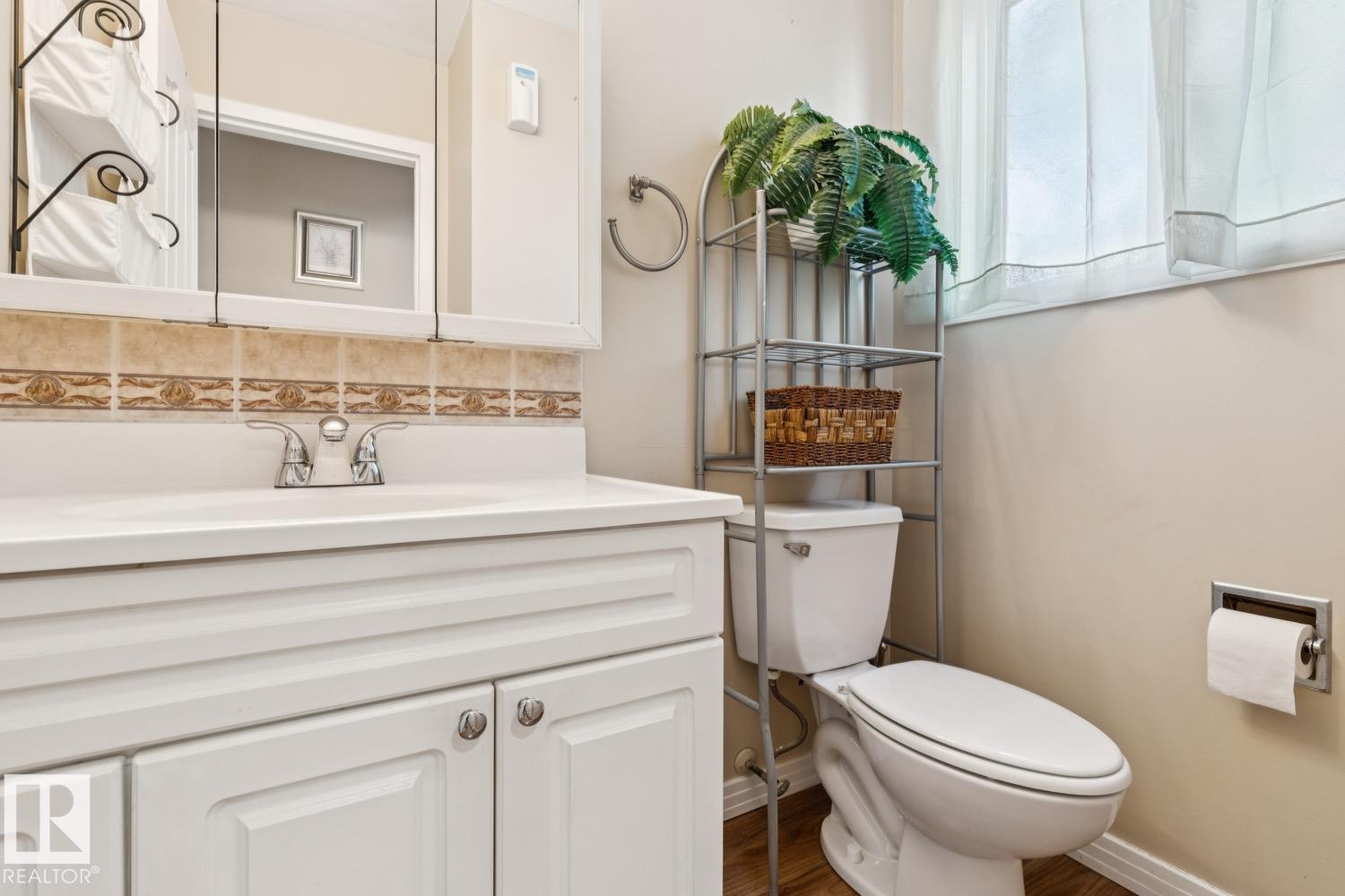 3015 131 AV NW - 30