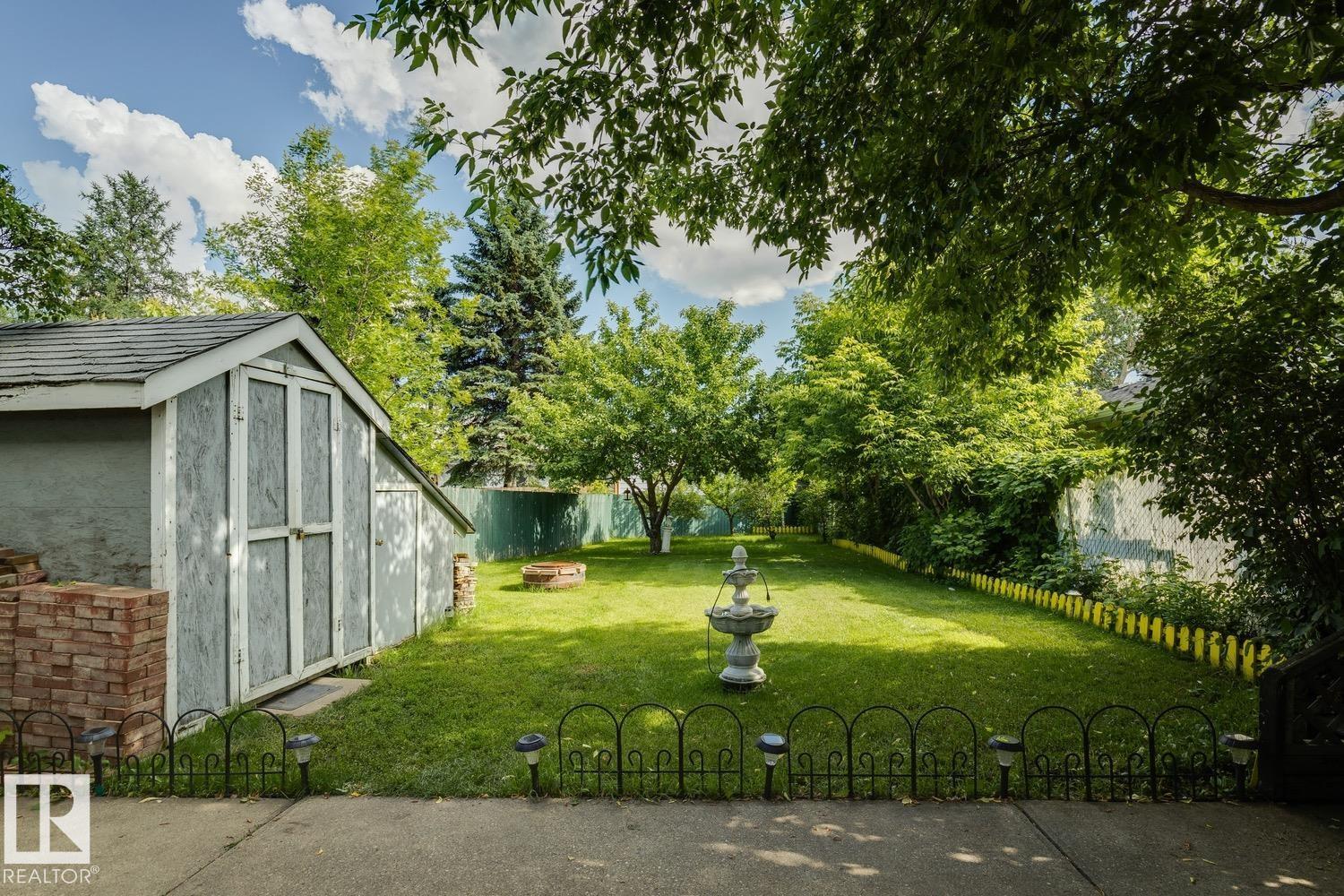 3015 131 AV NW - 5