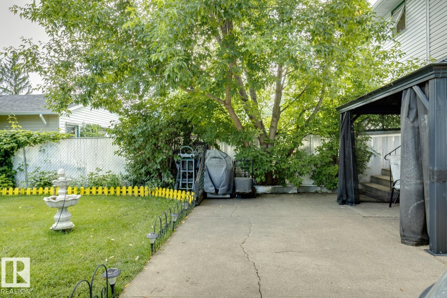 3015 131 AV NW - 10