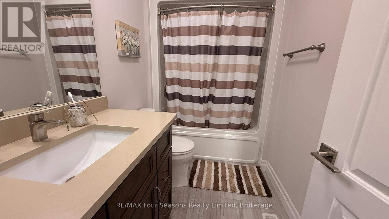 399 DEVONSHIRE ROAD - 22